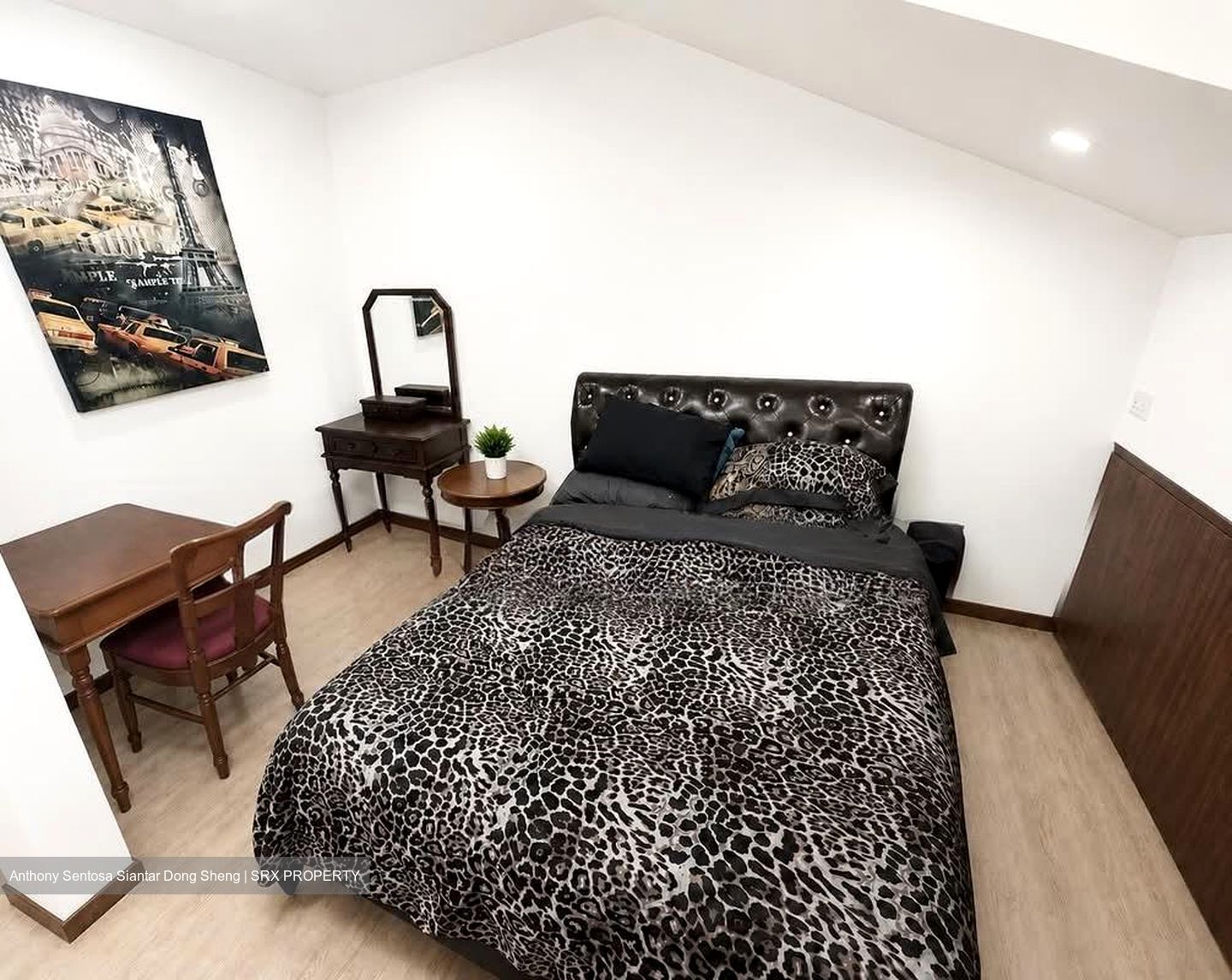 BEDOK RIA CRESCENT (D16), Semi-Detached #558931361